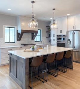 EDEBFF6A-0A83-486B-A7EA-CAF471FF23BA